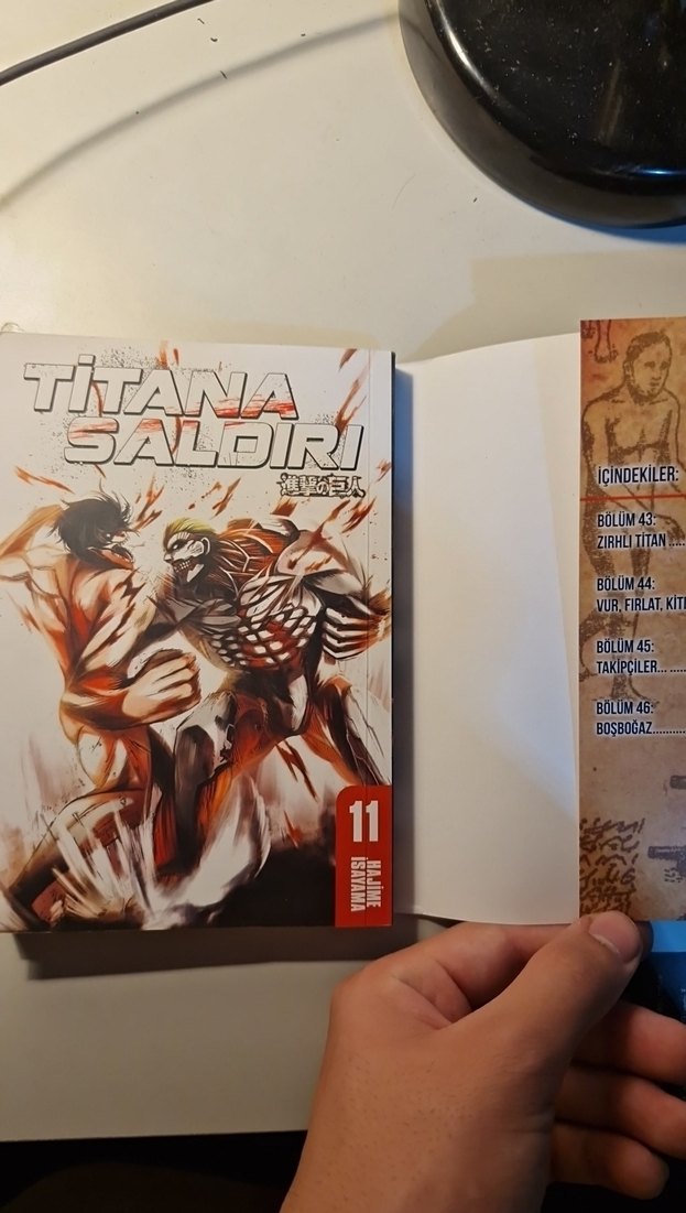 Titan Saldırı 11. Cilt - Görsel 4