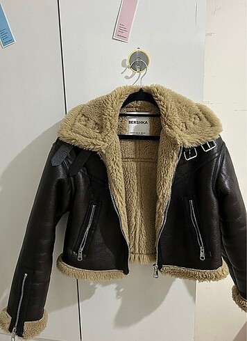 BERSHKA ceket