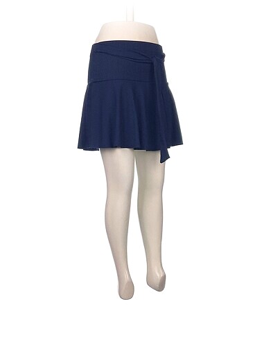 Trendyol & Milla Mini Şort %70 İndirimli. - Görsel 2