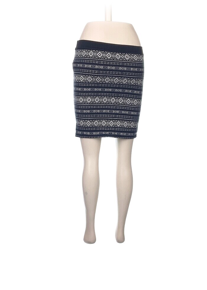 LC Waikiki Mini Etek %70 İndirimli. - Görsel 3