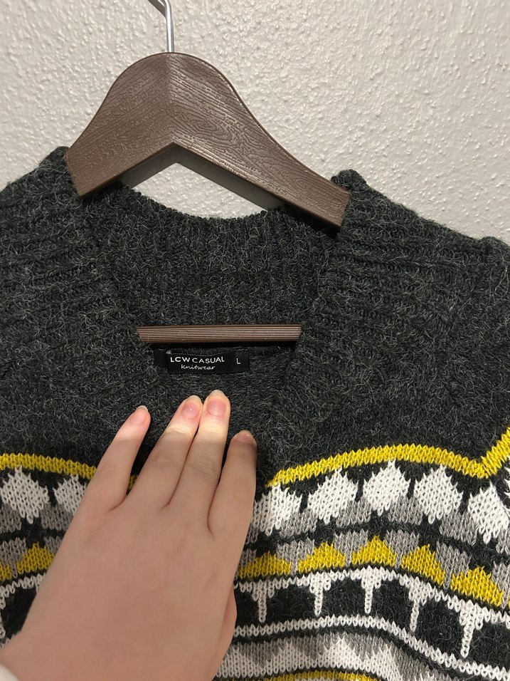 Bohem Nakışlı Gri Uzun Kollu Kazak - Görsel 2