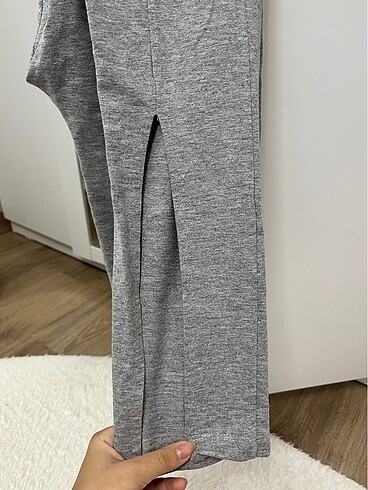 Zara Yırtmaçlı eşofman