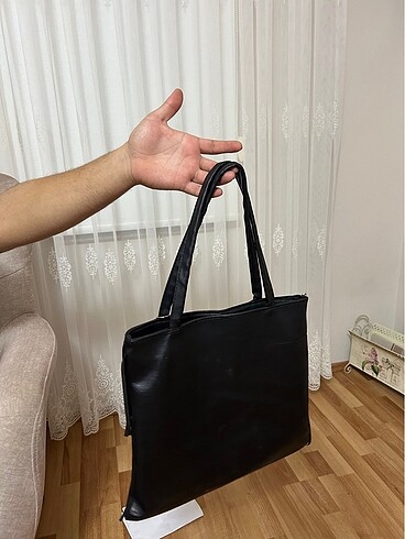 Beden Püsküllü çanta