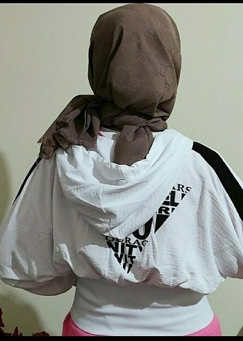 Beyaz Kısa Kesim Ceket - Görsel 3