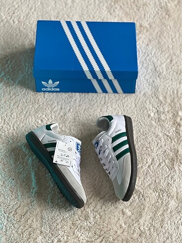 41 Beden beyaz Renk Adidas samba Premium ayakkabı