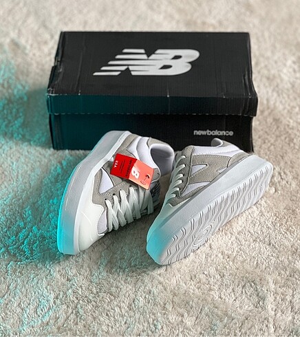 37 Beden New balance Orjinal Premium ayakkabı