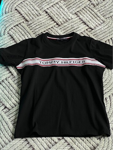 Tommy hilfiger t-shirt