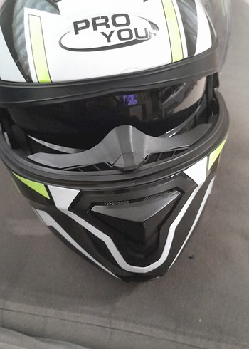 Parlak Siyah Baskılı Motosiklet Kaskı - Görsel 4