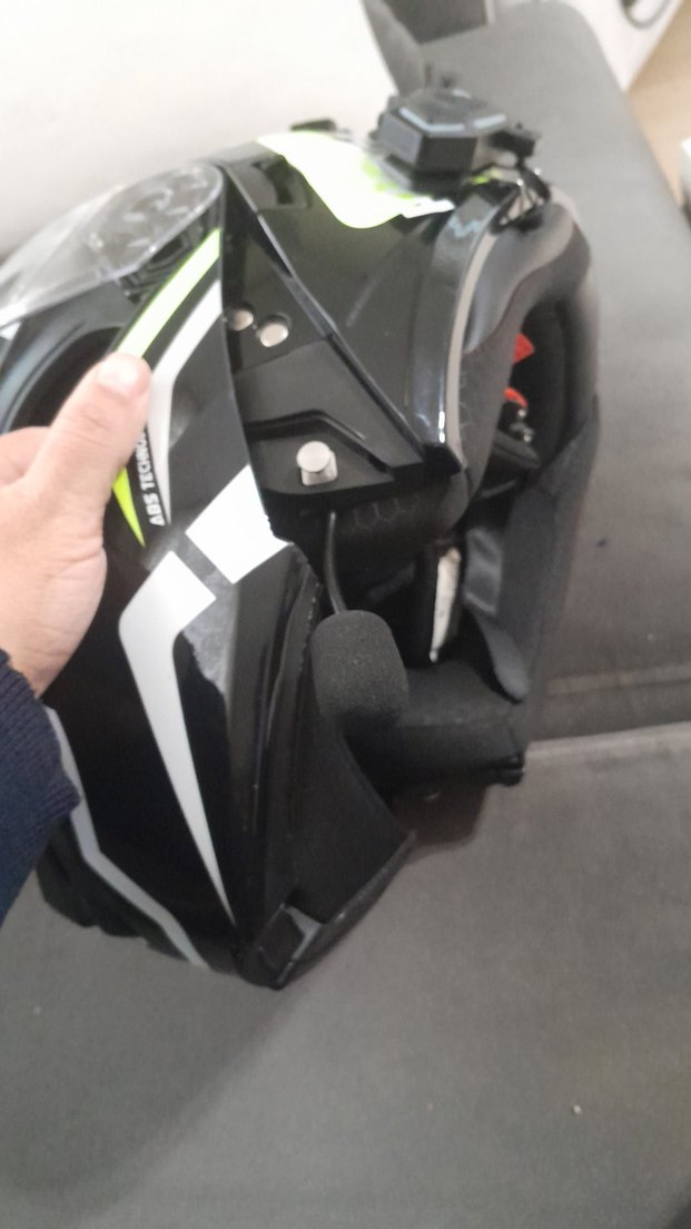 Parlak Siyah Baskılı Motosiklet Kaskı - Görsel 5