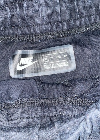 Nike Siyah Fermuarlı Cep Detaylı Eşofman Altı