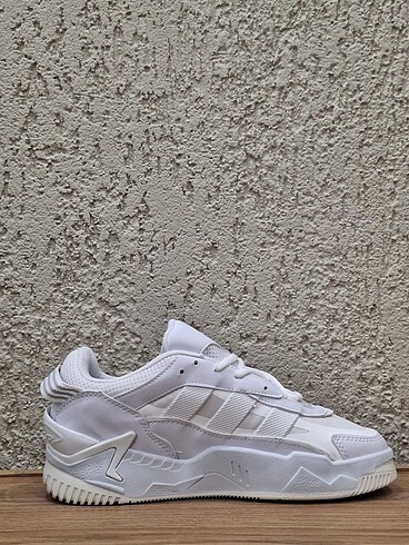 Adidas Niteball