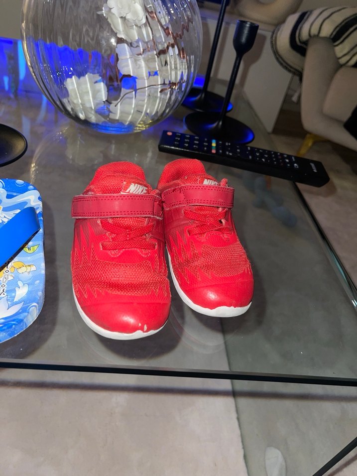 Kız Çocuk Kırmızı Cırtlı Spor Ayakkabı - Görsel 3