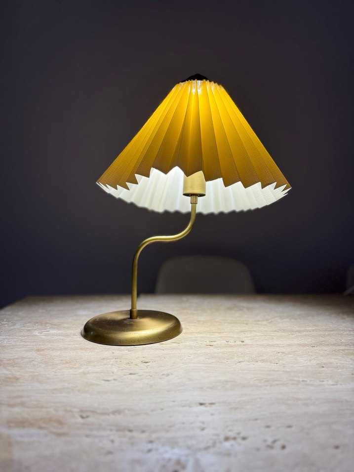 Sarı Katlanabilir Abajur Masa Lambası - Görsel 3
