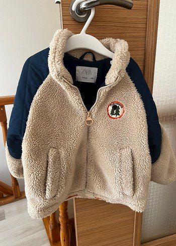 Çocuk Peluş Detaylı Streetwear Mont - Görsel 4