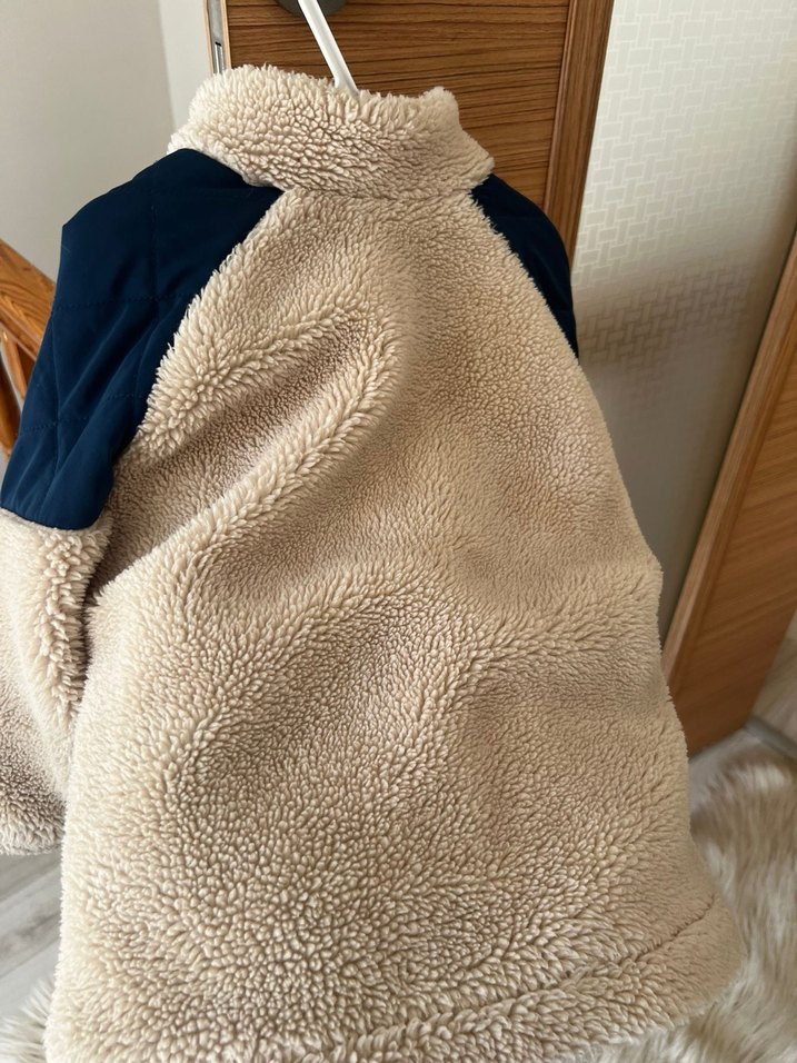 Çocuk Peluş Detaylı Streetwear Mont - Görsel 5