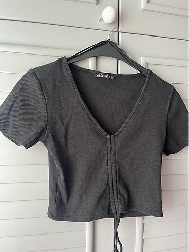 Zara crop