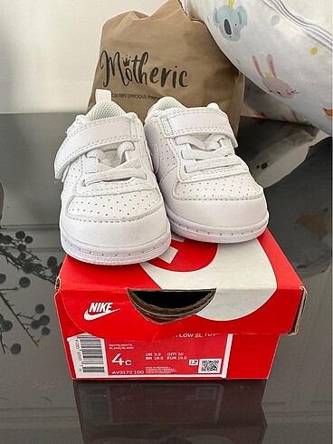 19 Beden beyaz Renk Nike Bebek Spor Ayakkabı 19.5 numara