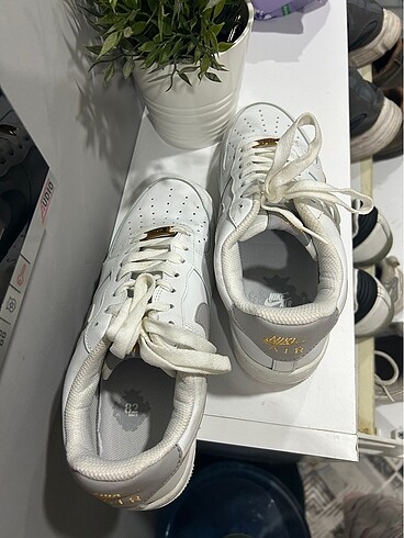 Nike ayakkabı rahat