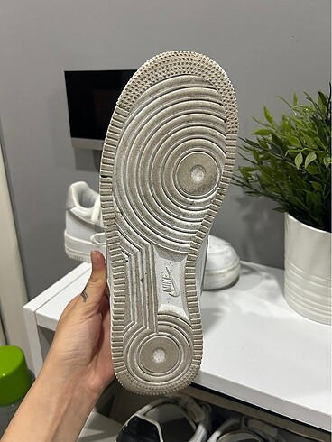 38,5 Beden Nike ayakkabı rahat