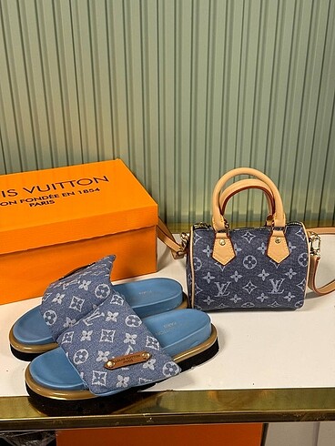Louise Vuitton set