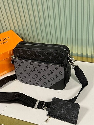 Louise Vuitton Erkek Çantası