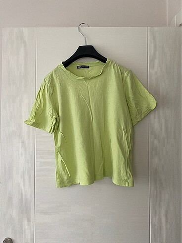 Zara T-Shirt