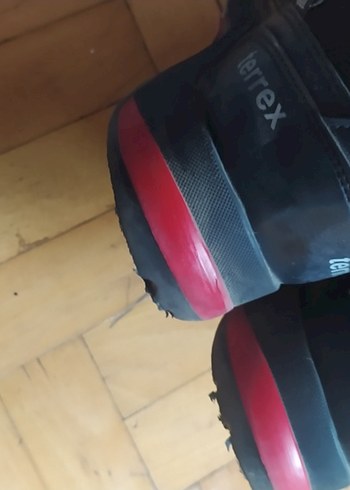 Adidas unisex bot