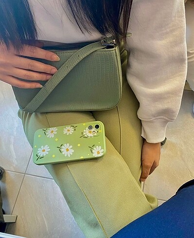 36 Beden yeşil Renk Trendyolmilla yeşil kumaş pantolon