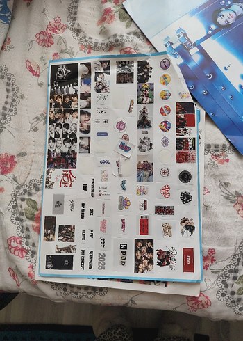 Sticker ve K-pop Fotoğraf Sayfası - Görsel 4