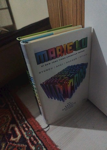 Victoria Ying'den Ac Hayalet Mangası ve karışık roman seti - Görsel 7