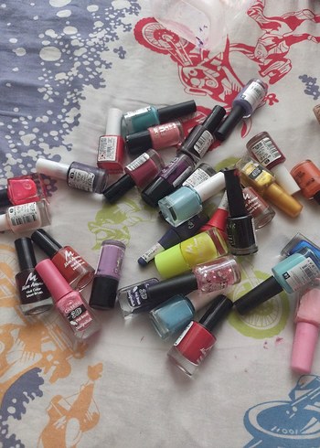 Renkli Çoklu Oje Seti - Görsel 3