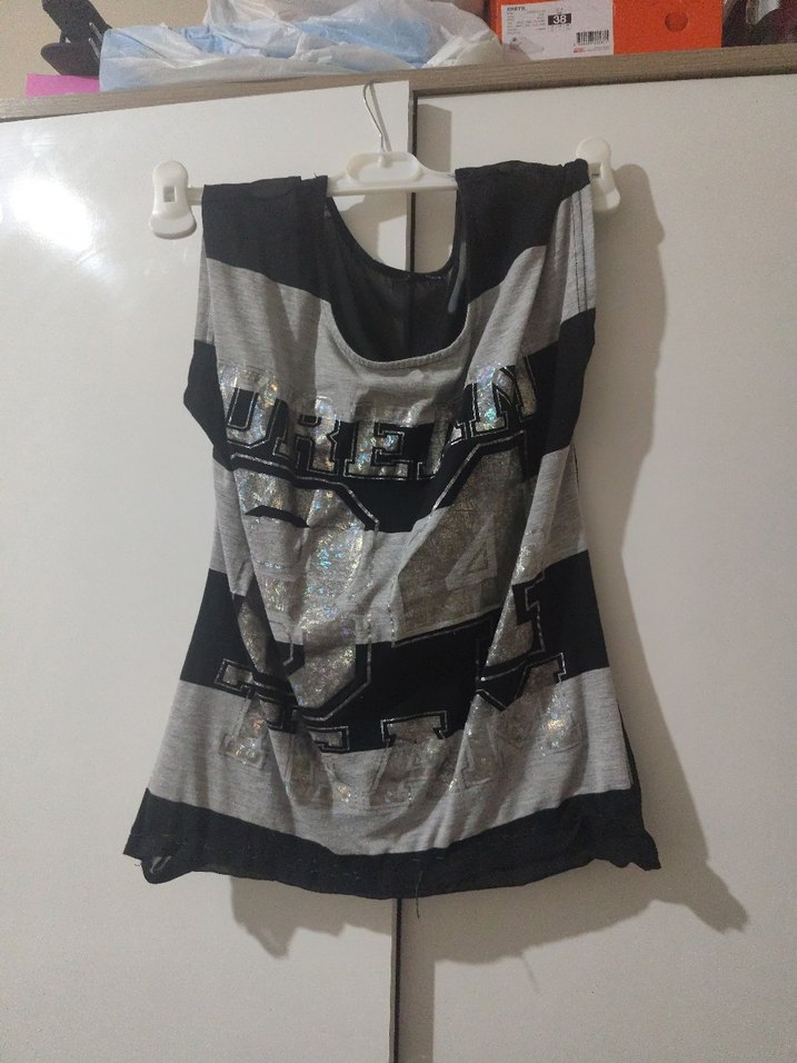 Siyah V Yaka Dantelli Midi Gotik Elbise,Kazak ve Tişört Seti - Görsel 3