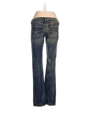 30 Beden Diesel Jean / Kot %70 İndirimli.