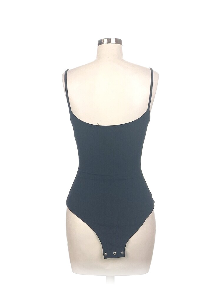 Select Bluz %70 İndirimli. - Görsel 3