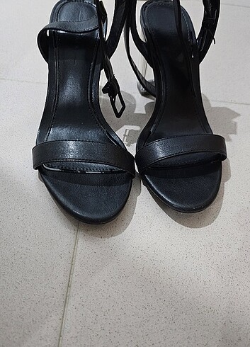 Bershka topuklu ayakkabı - Görsel 6