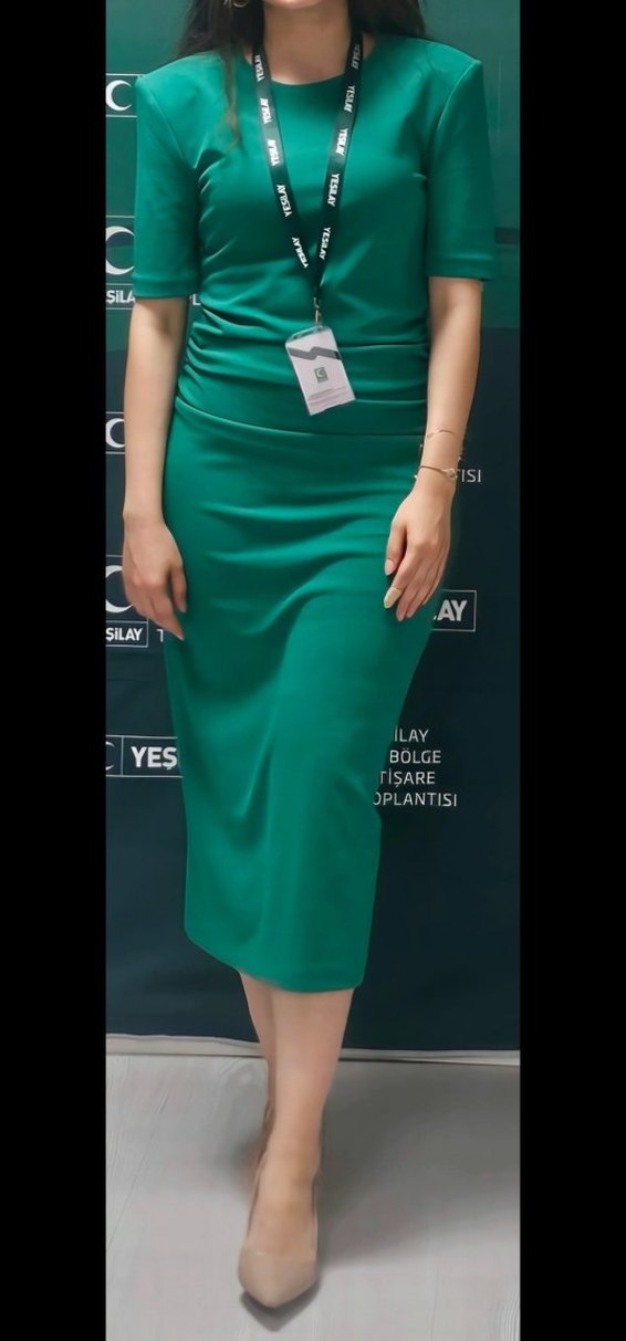 Yeşil Midi Drapeli Kadın Elbise - Görsel 4