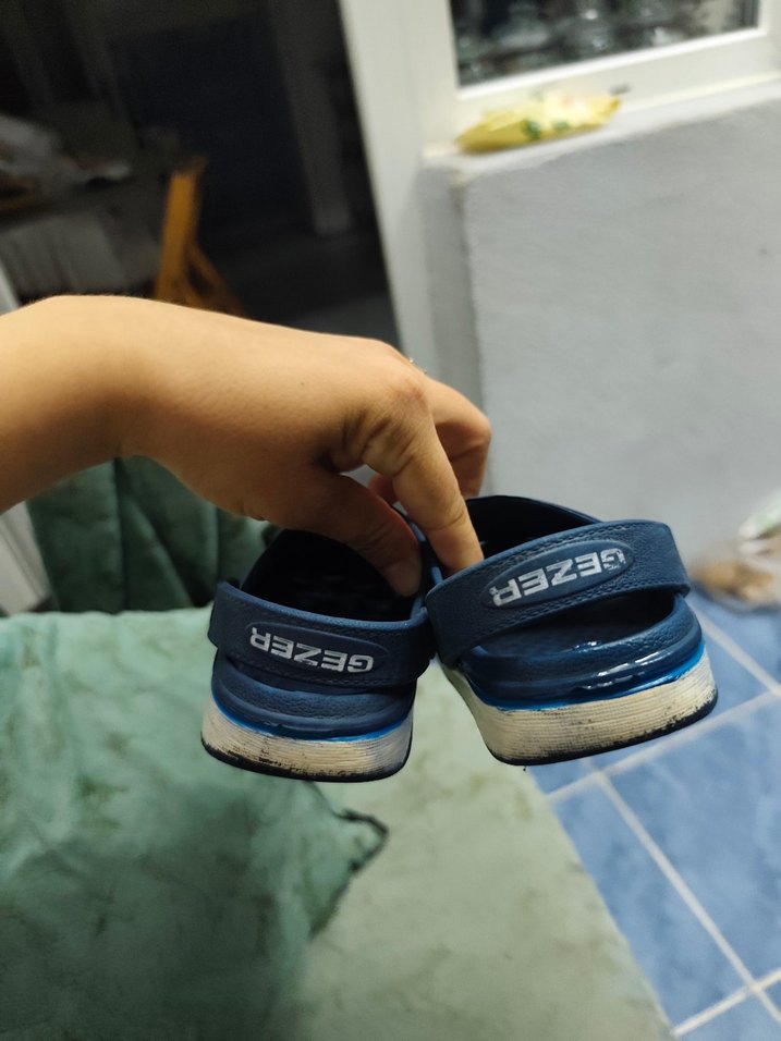 Mavi Erkek Çocuk Kaydırmaz Terlik Velcro - Görsel 3