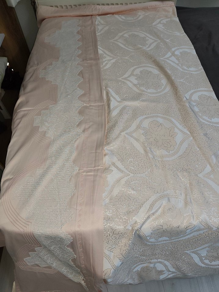 İşlemeli Parlak pudra Nevresim Takımı - Görsel 2