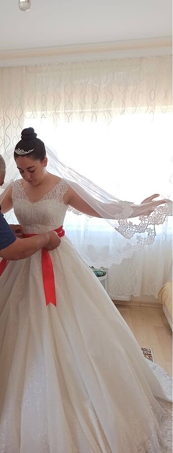 GELİNLİK