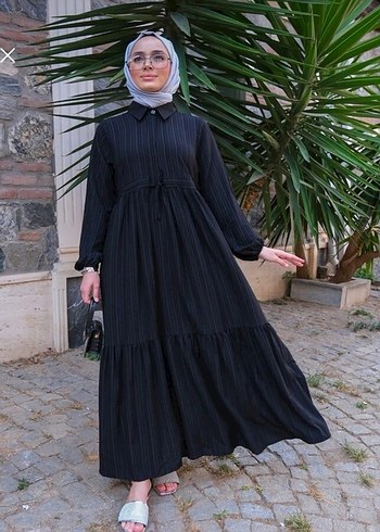 Uzun Siyah Elbise