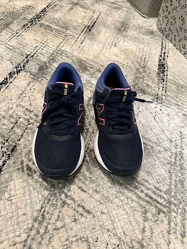 New balance kadın spor ayakkabı 38 numara