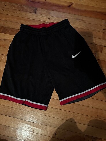 Nike şort