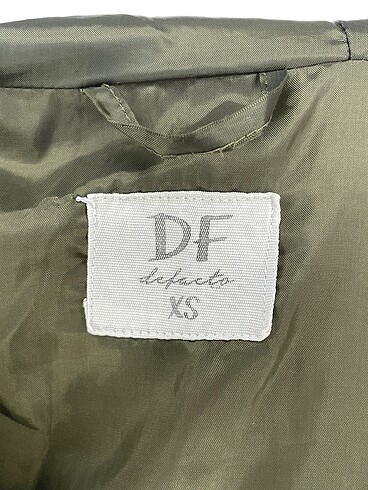 xs Beden haki Renk Defacto Mont %70 İndirimli.