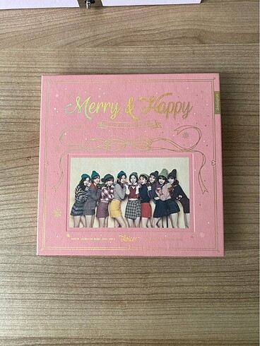 Twice Merry or happy albüm