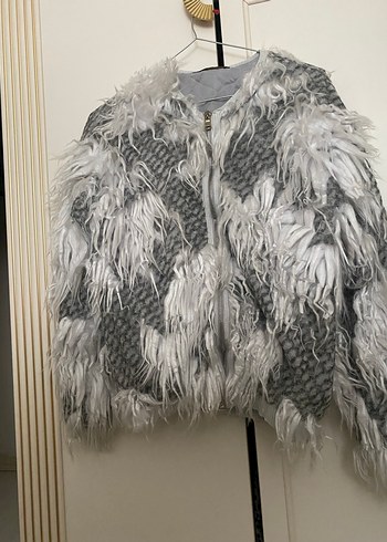 Gri Yün Kürk Detaylı ceket - Görsel 3