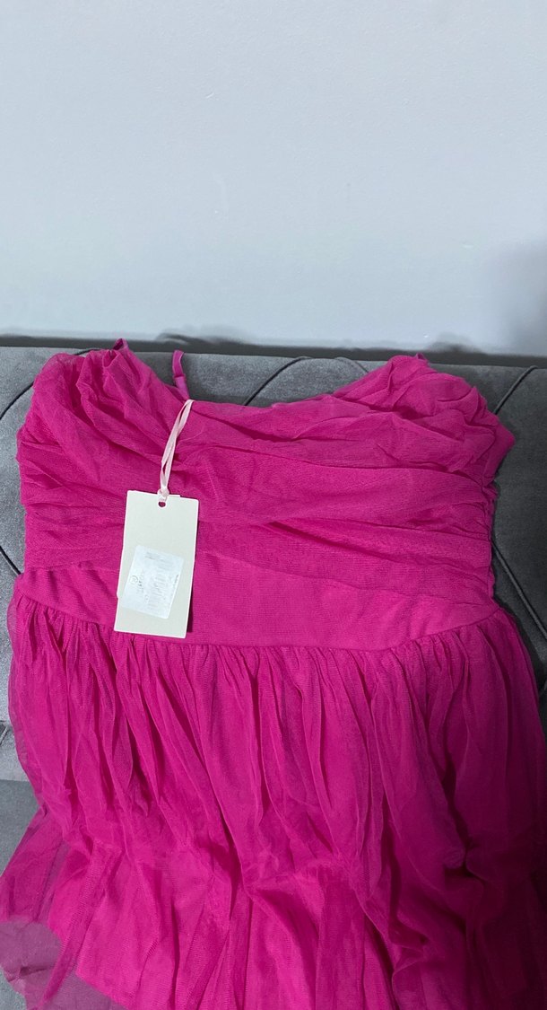 Tüllü askılı pembe elbise - Görsel 2