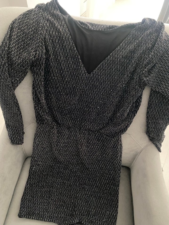 V Yakalı Kadın Elbise - Görsel 2