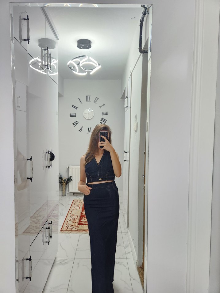 Zara V Yakalı Mini Denim Takım - Görsel 4