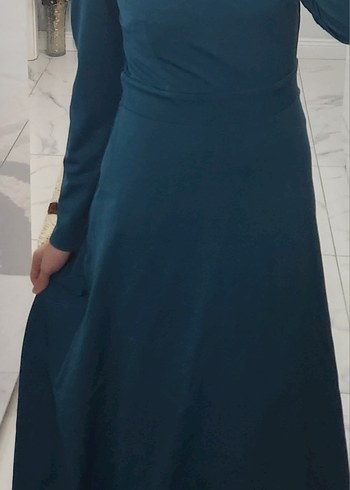 Uzun Kollu Mavi Yüksek Yakalı Kadın Elbise şal hediyedir - Görsel 2