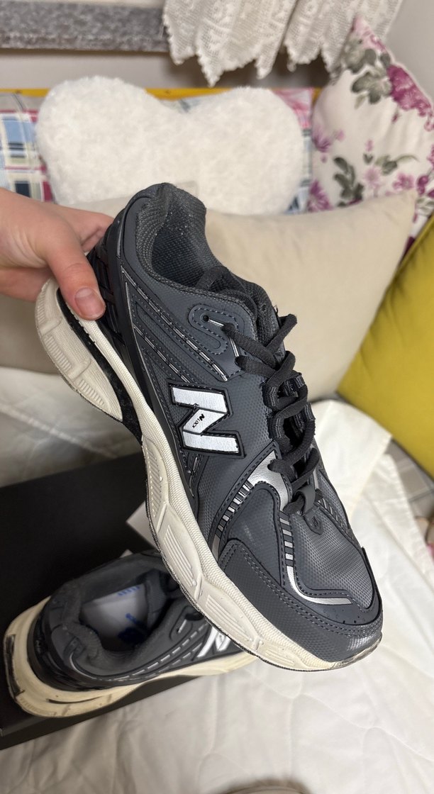 Siyah Kadın Spor Ayakkabı - Görsel 2